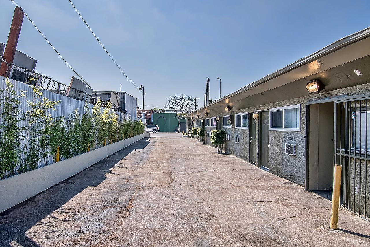 Ramona Motel Los Angeles Exterior photo